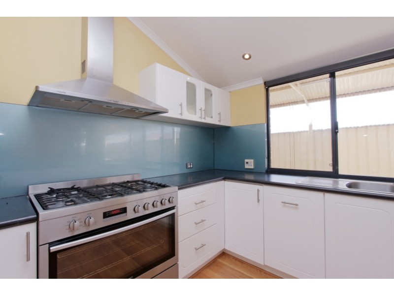 217 Amherst Road, Canning Vale WA 6155