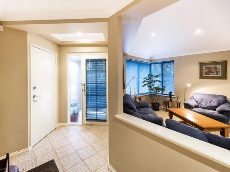 26 Veronica Street, Riverton WA 6148