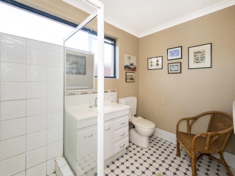 26 Veronica Street, Riverton WA 6148