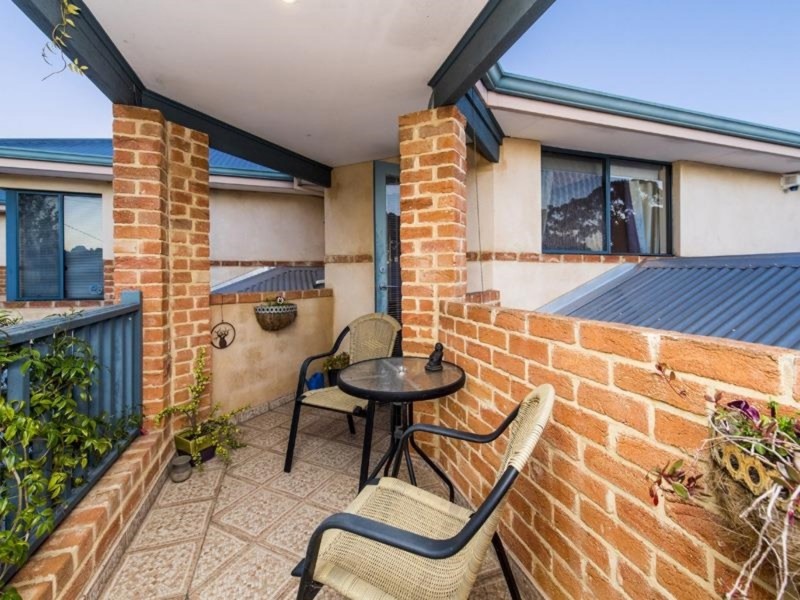 26 Veronica Street, Riverton WA 6148