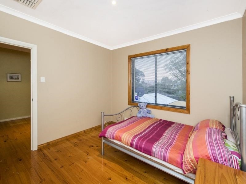 26 Veronica Street, Riverton WA 6148