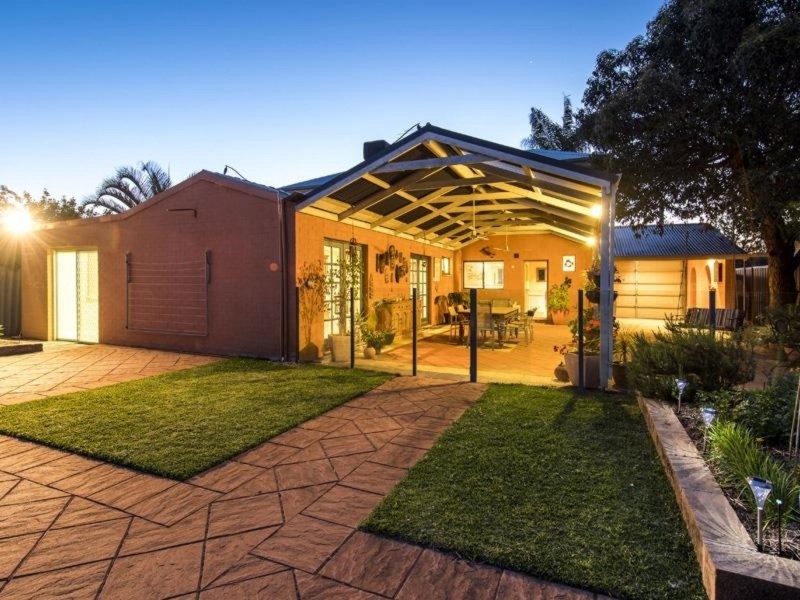 26 Veronica Street, Riverton WA 6148