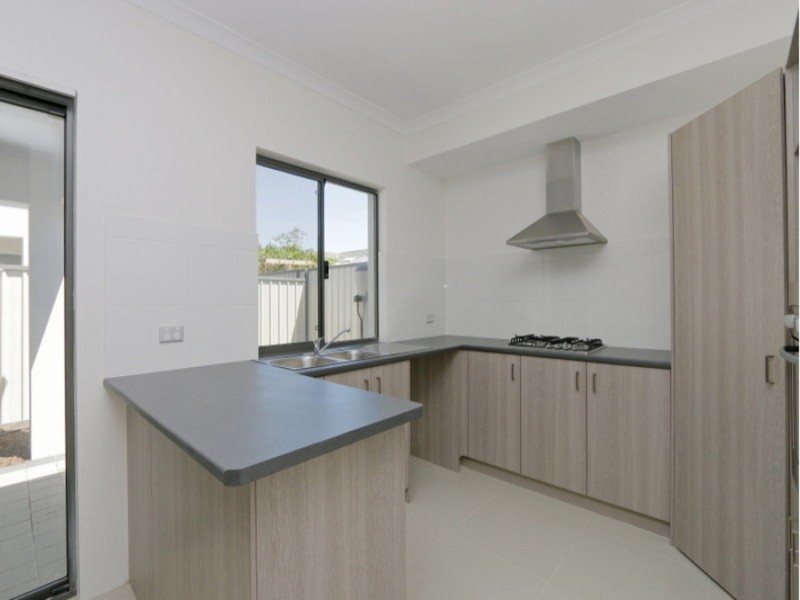 20D Mason Street, Cannington WA 6107