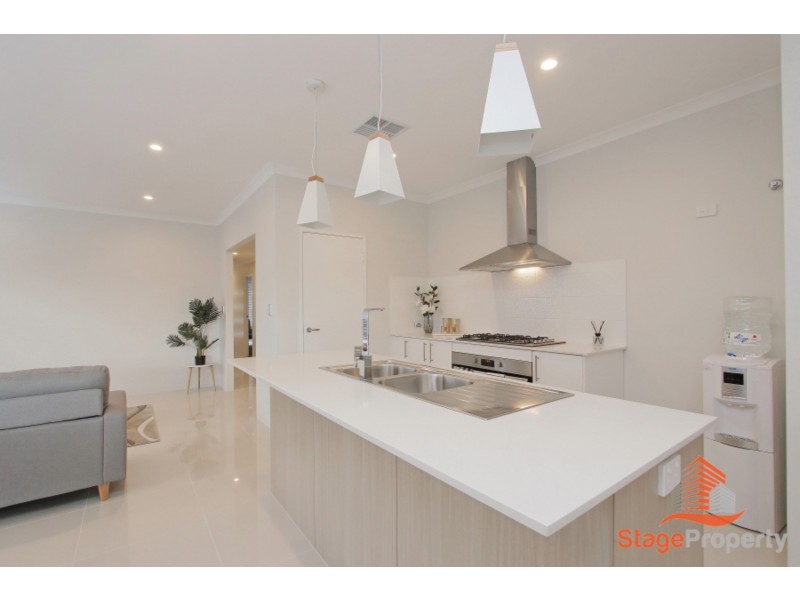 3 Tuff Way, Piara Waters WA 6112