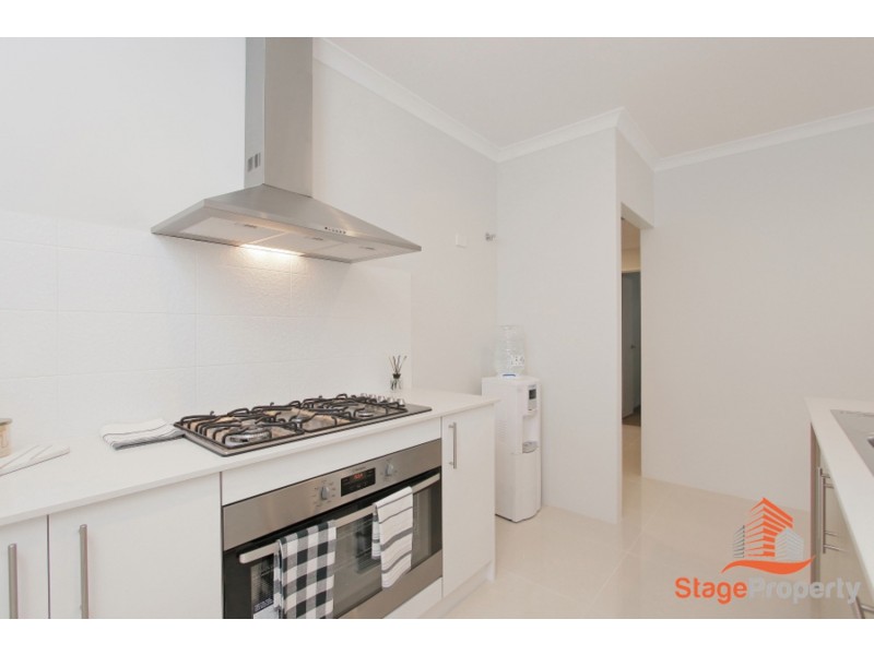 3 Tuff Way, Piara Waters WA 6112