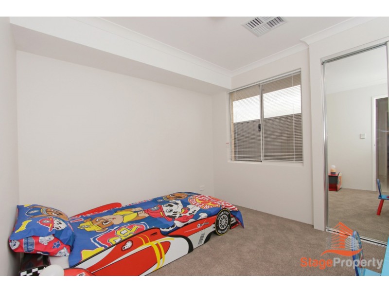 3 Tuff Way, Piara Waters WA 6112