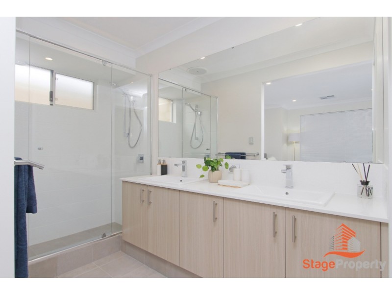 3 Tuff Way, Piara Waters WA 6112