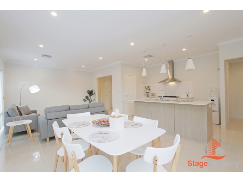 1738/6 Tuff Way, Piara Waters WA 6112