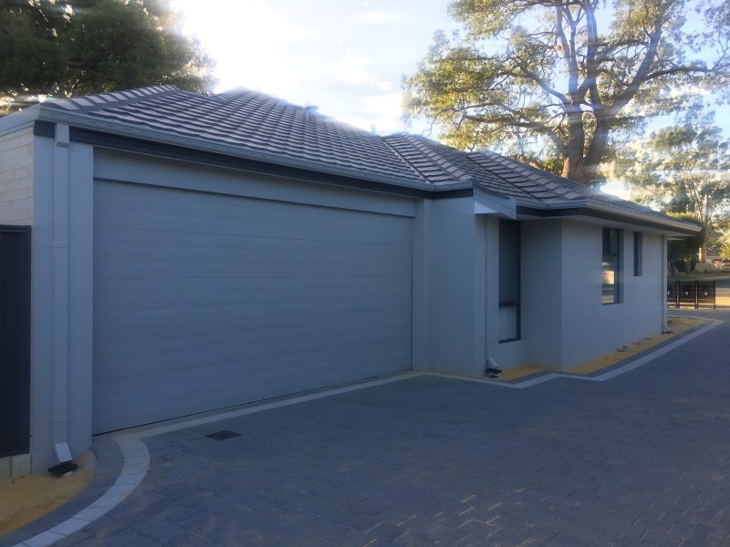 21 Harewood Street, Forrestfield WA 6058