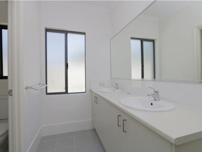 20B Mason Street, Cannington WA 6107