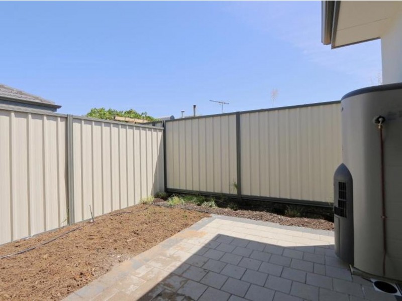 20B Mason Street, Cannington WA 6107