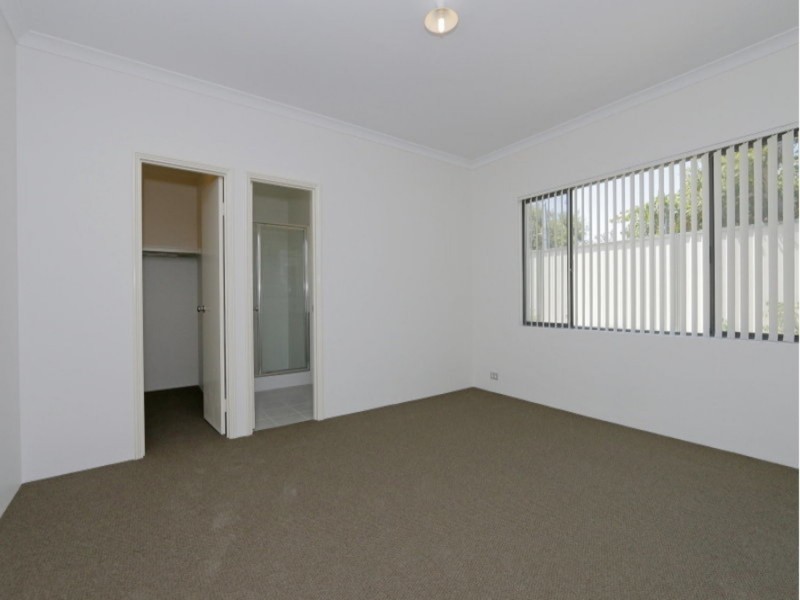 20D Mason Street, Cannington WA 6107