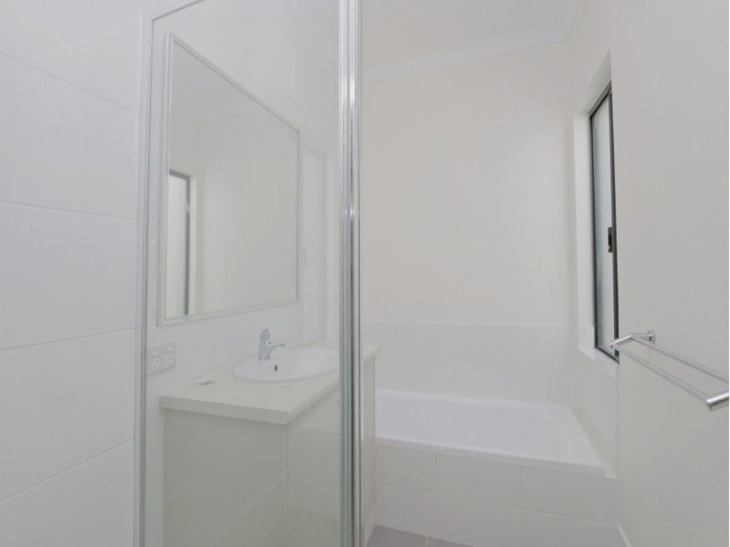 20D Mason Street, Cannington WA 6107