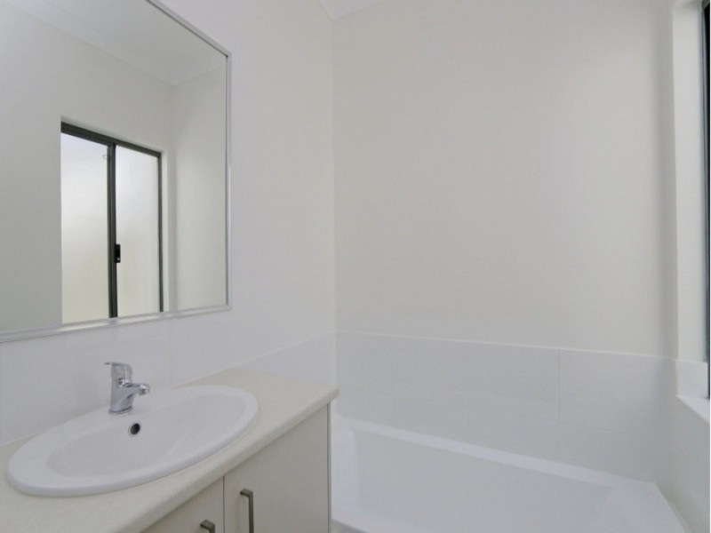 20D Mason Street, Cannington WA 6107