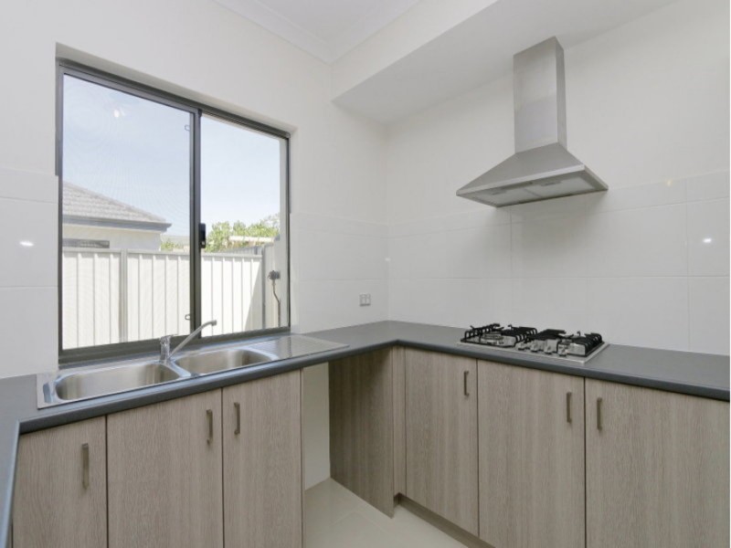 20D Mason Street, Cannington WA 6107
