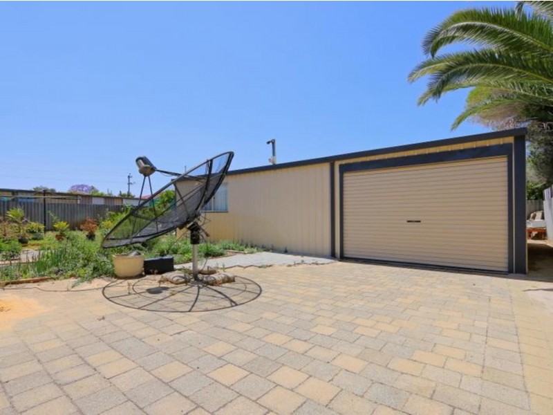 4 Rapkin Street, Langford WA 6147