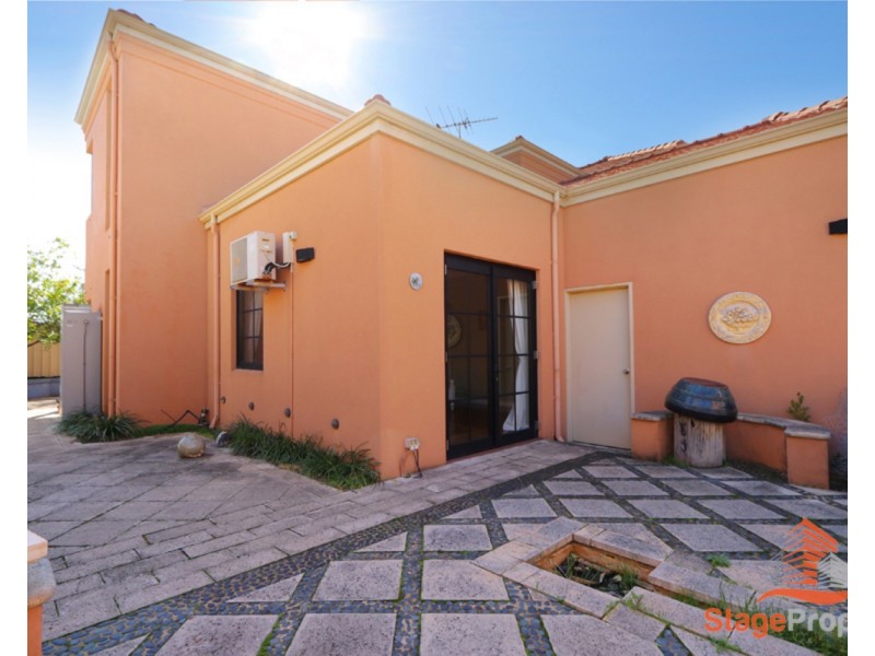 7 Keel Place, North Fremantle WA 6159