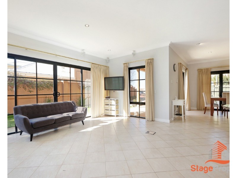 7 Keel Place, North Fremantle WA 6159