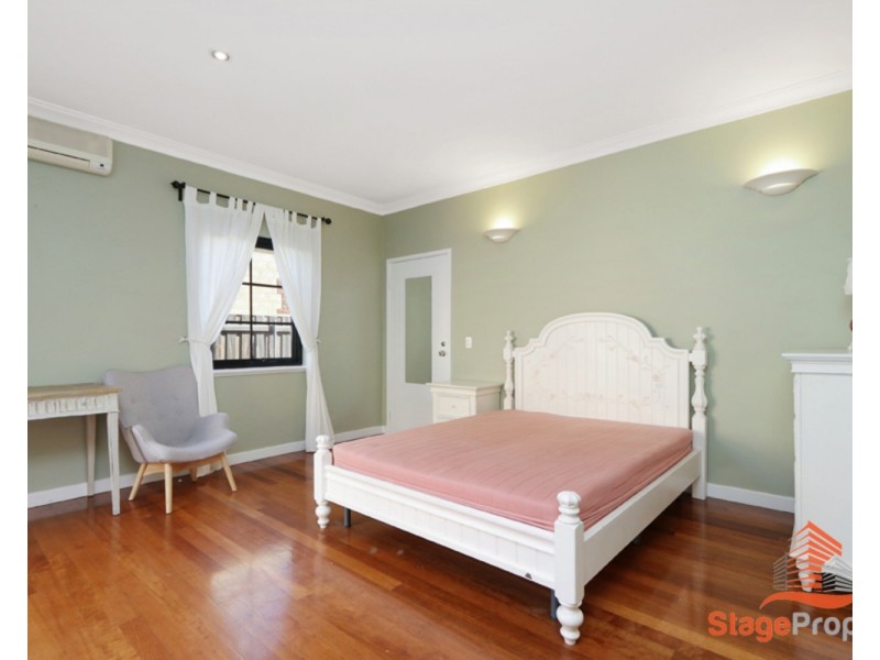 7 Keel Place, North Fremantle WA 6159