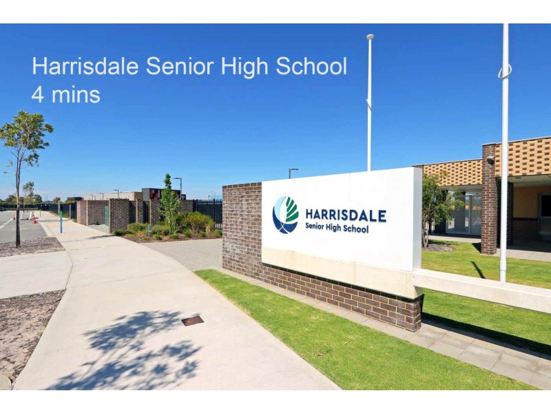 3 Bordeaux Parade, Piara Waters WA 6112