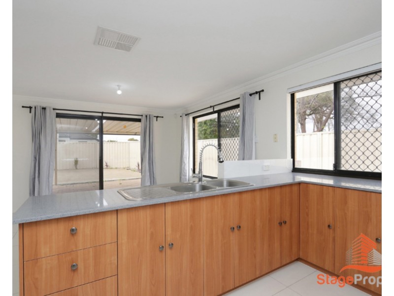 451 Belgravia Street, Cloverdale WA 6105