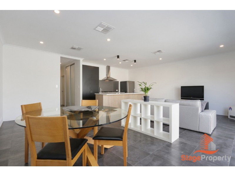 5 Corbitt Lane, Hammond Park WA 6164