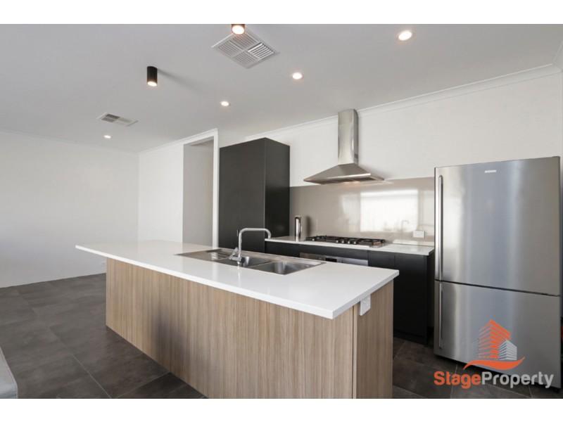 5 Corbitt Lane, Hammond Park WA 6164