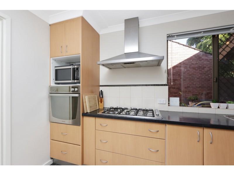 7/108 Parry Avenue, Bull Creek WA 6149