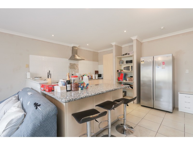 8/8 Toledo Close, Cannington WA 6107