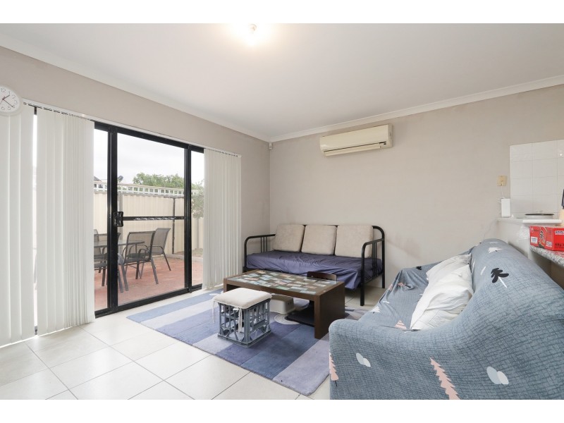 8/8 Toledo Close, Cannington WA 6107