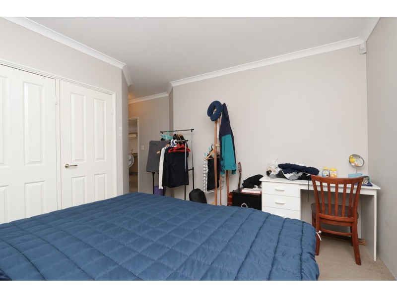 8/8 Toledo Close, Cannington WA 6107