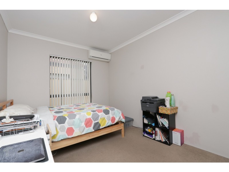 8/8 Toledo Close, Cannington WA 6107