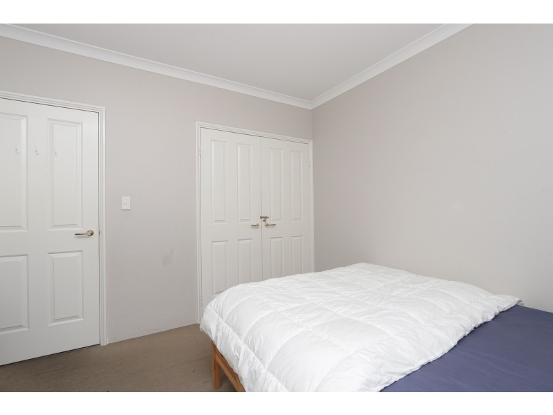 8/8 Toledo Close, Cannington WA 6107