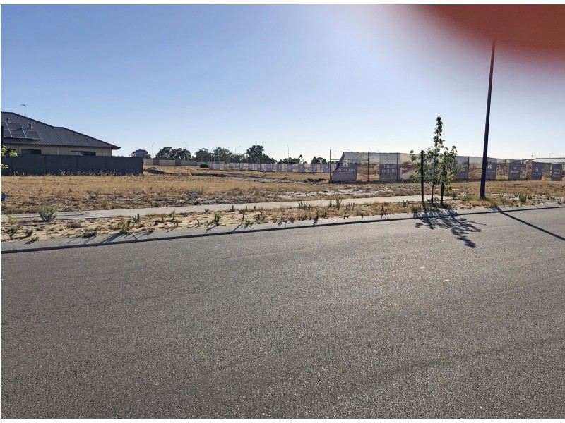 Lot 734, /35 Fanshawe Boulevard, Piara Waters WA 6112
