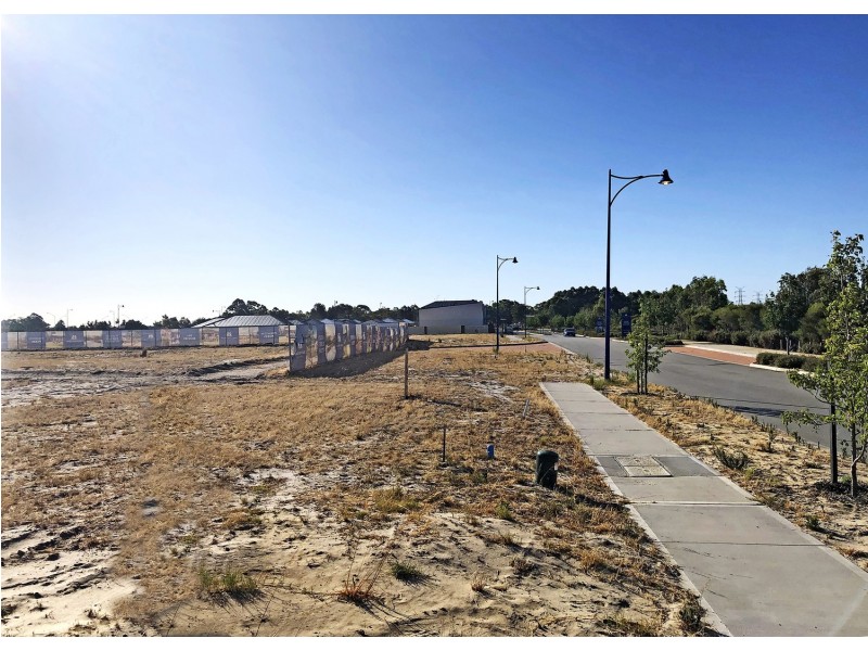 Lot 734, /35 Fanshawe Boulevard, Piara Waters WA 6112