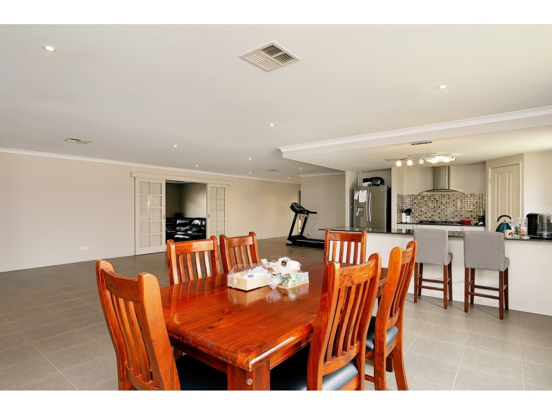 7 Clontarf Terrace, Canning Vale WA 6155