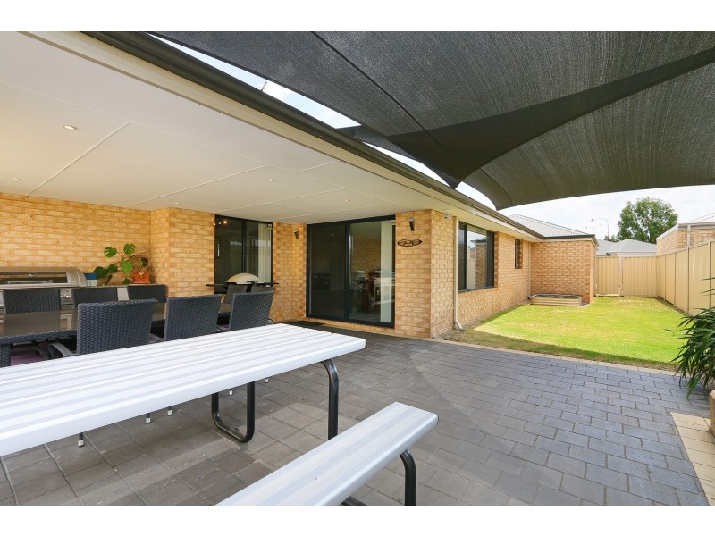 7 Clontarf Terrace, Canning Vale WA 6155