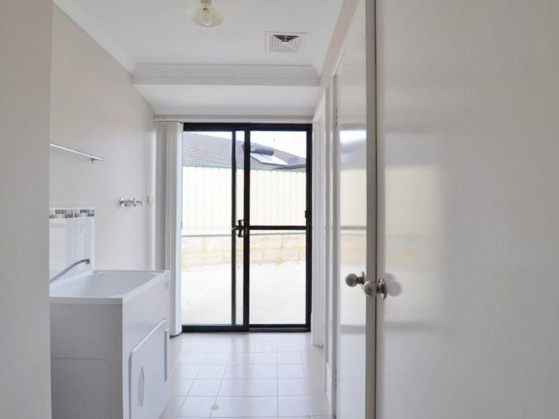 8 Hampstead Gate, Success WA 6164