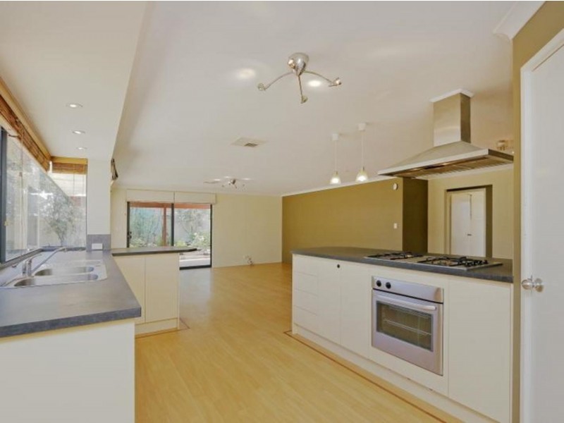 6 Brookman Avenue, Langford WA 6147