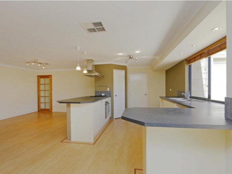 6 Brookman Avenue, Langford WA 6147
