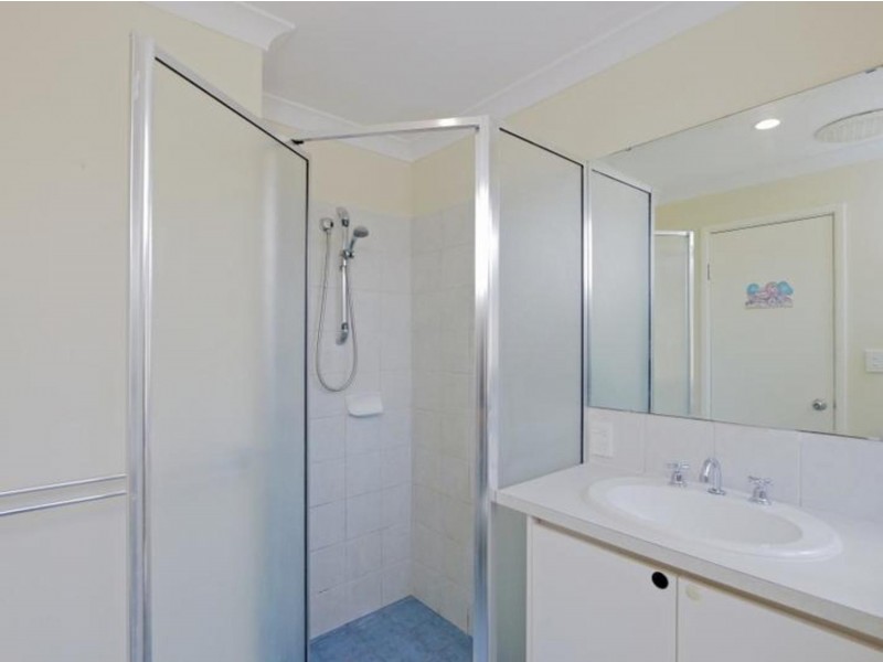 6 Brookman Avenue, Langford WA 6147