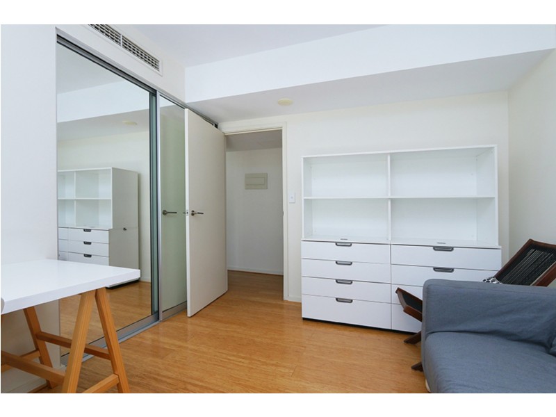 76/132 Terrace Road, Perth WA 6000