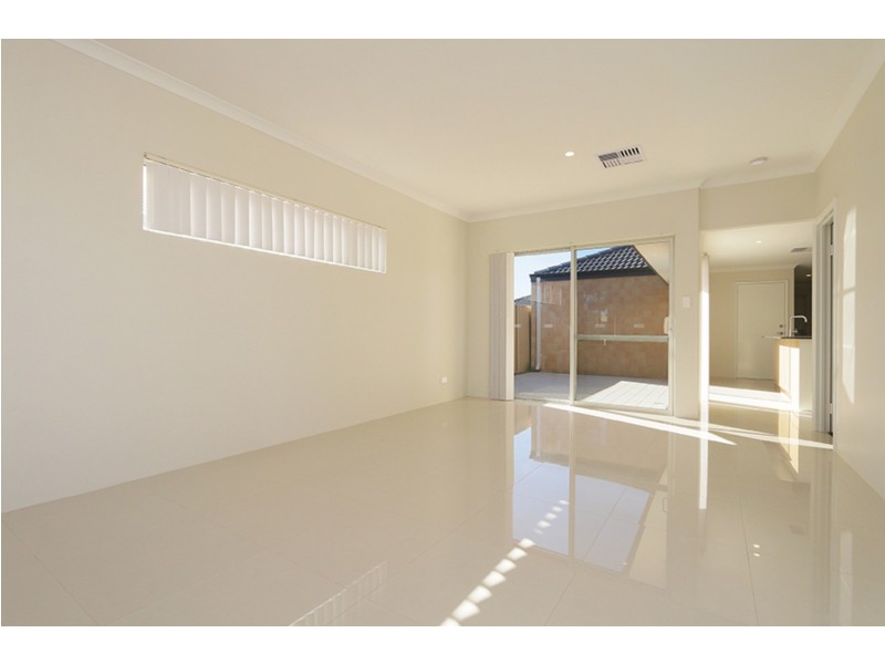 312 Wright Road, Harrisdale WA 6112