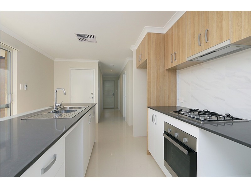 312 Wright Road, Harrisdale WA 6112