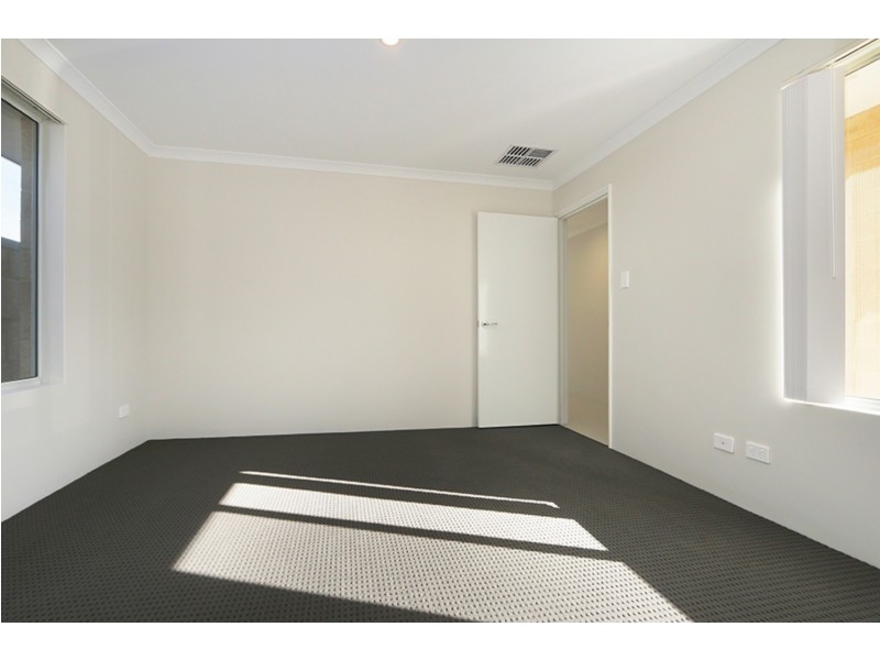 312 Wright Road, Harrisdale WA 6112