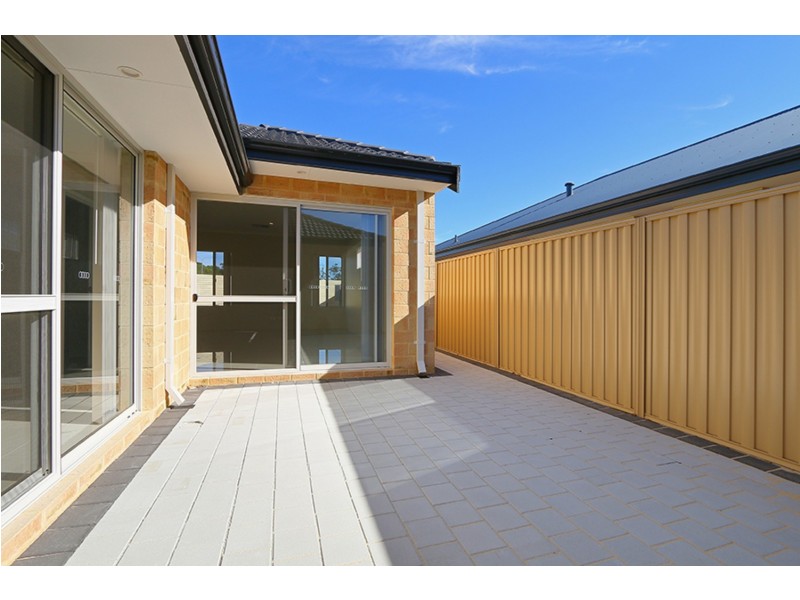 312 Wright Road, Harrisdale WA 6112