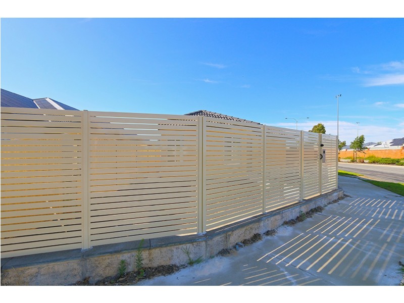 312 Wright Road, Harrisdale WA 6112