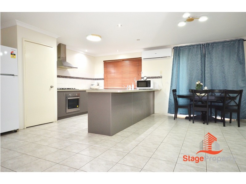 49 Balaka Way, Queens Park WA 6107