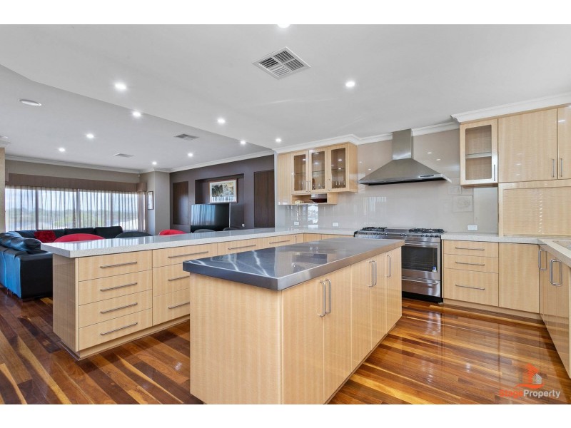 12 Bateman Road, Mount Pleasant WA 6153