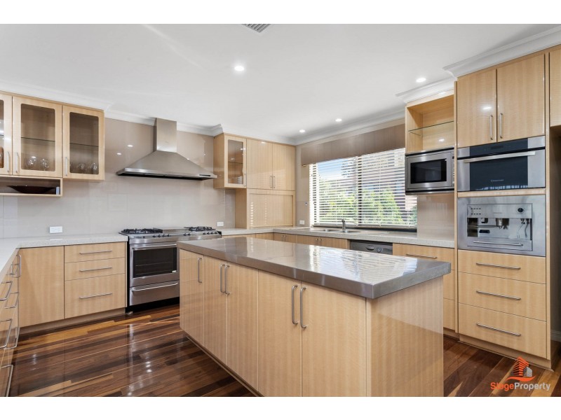 12 Bateman Road, Mount Pleasant WA 6153